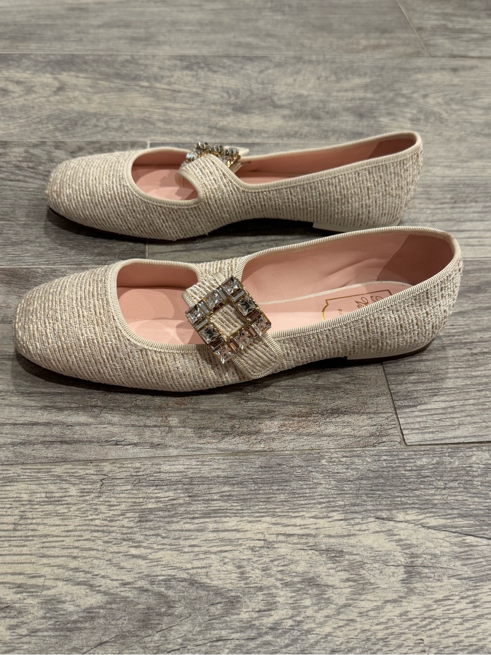 Roger Vivier Très Vivier embellished ballet flats - Picture 10 of 12